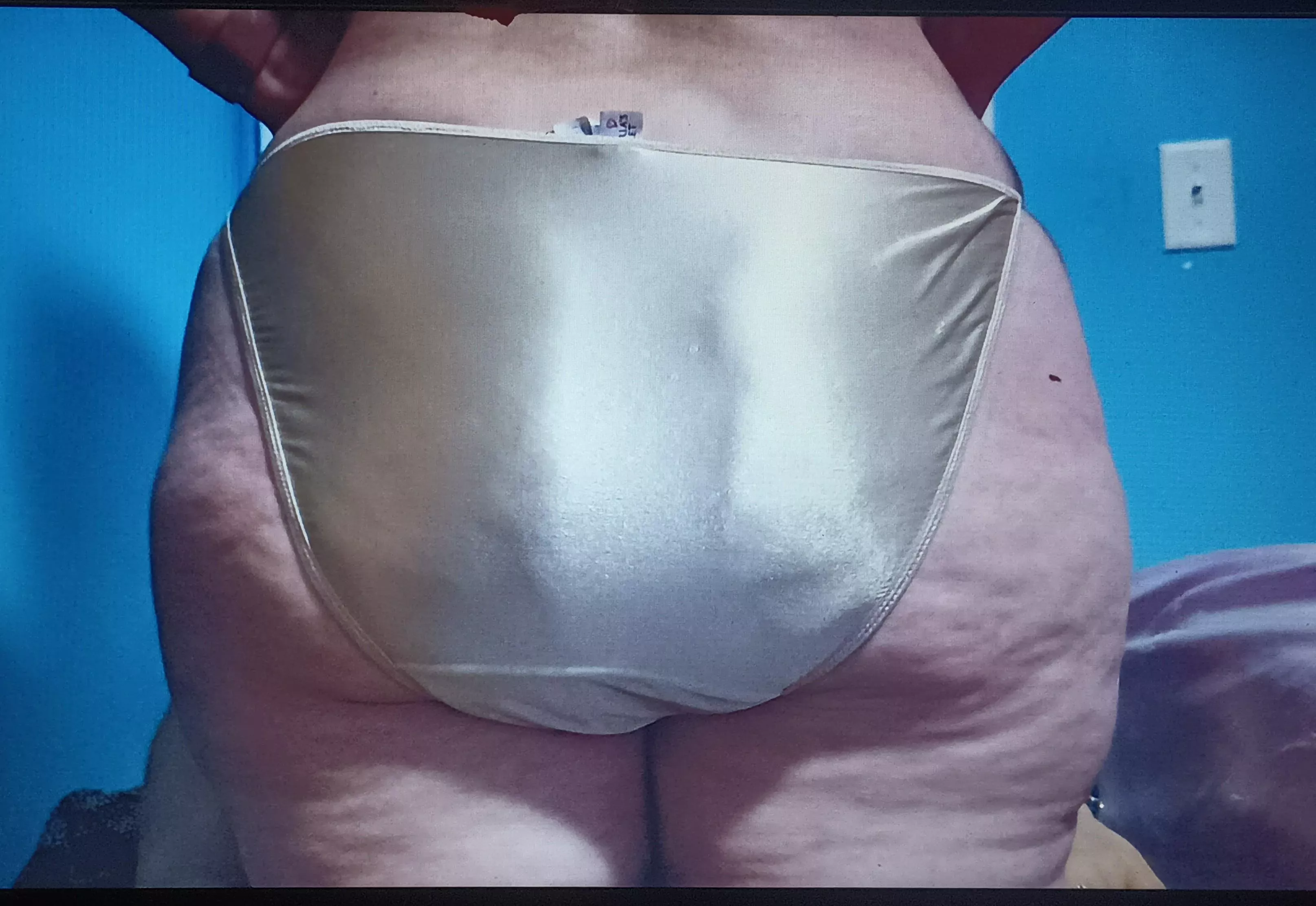 Mature Thickness 90's Vintage Cream Fullback Satin String Bikini/Panties