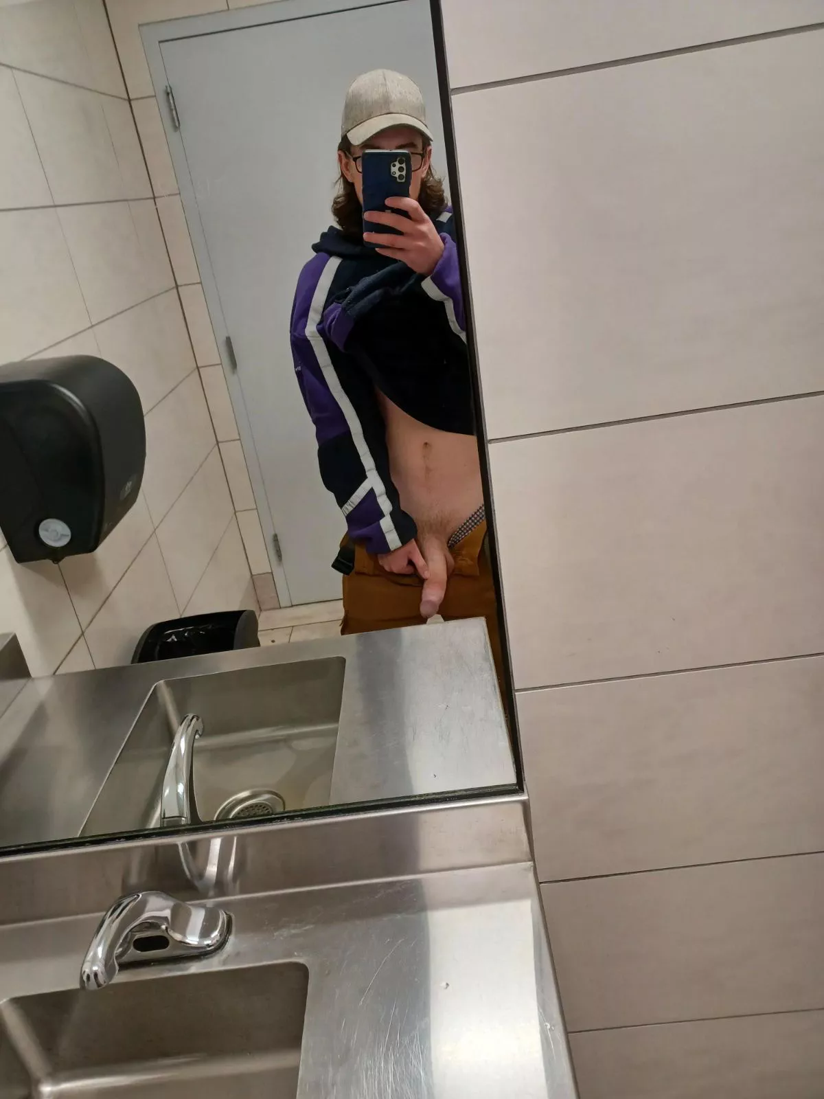 Northern MI bull here to help. 