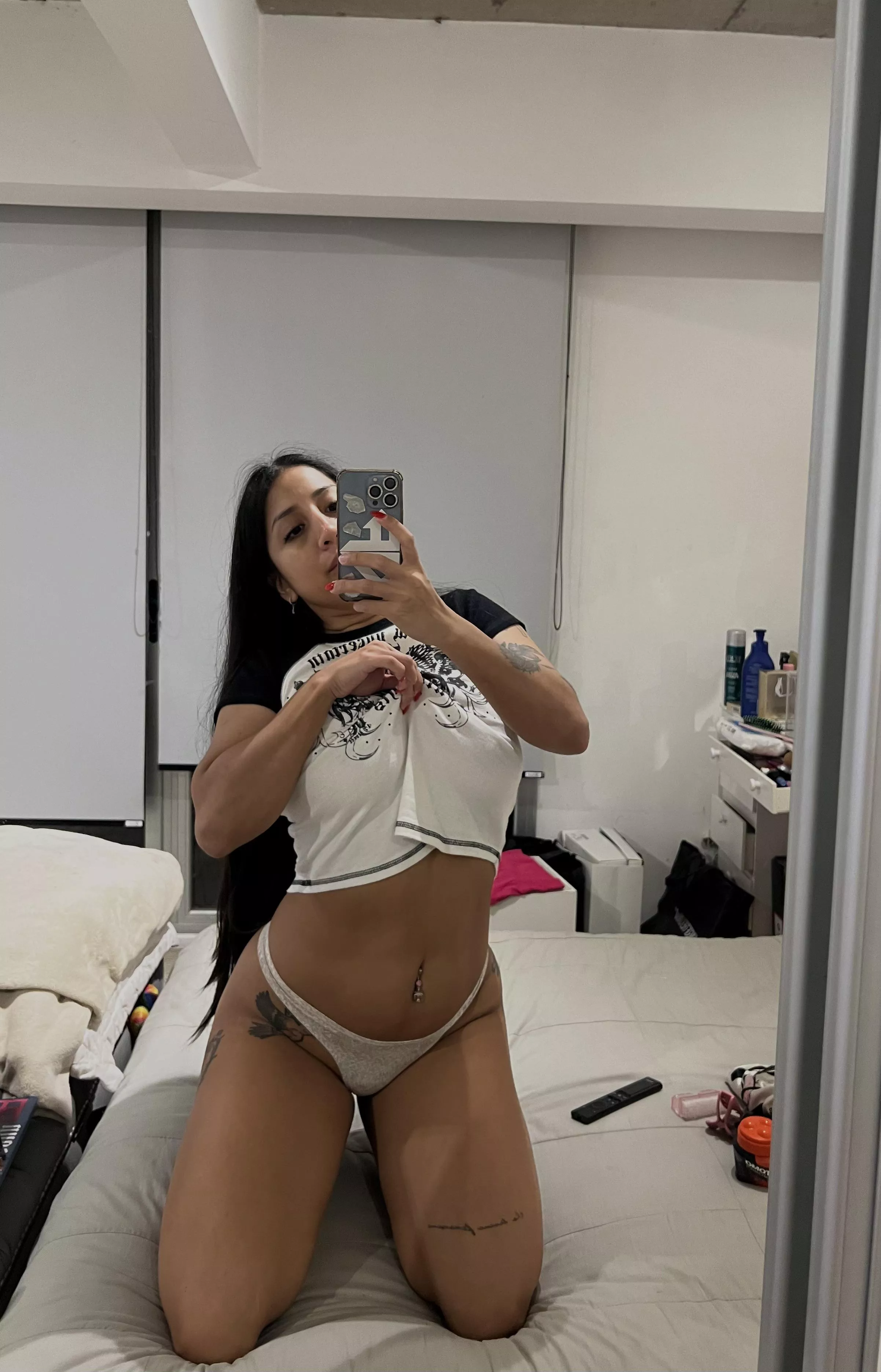 Play with me in my onlyfans, you are going to love my content 🧸