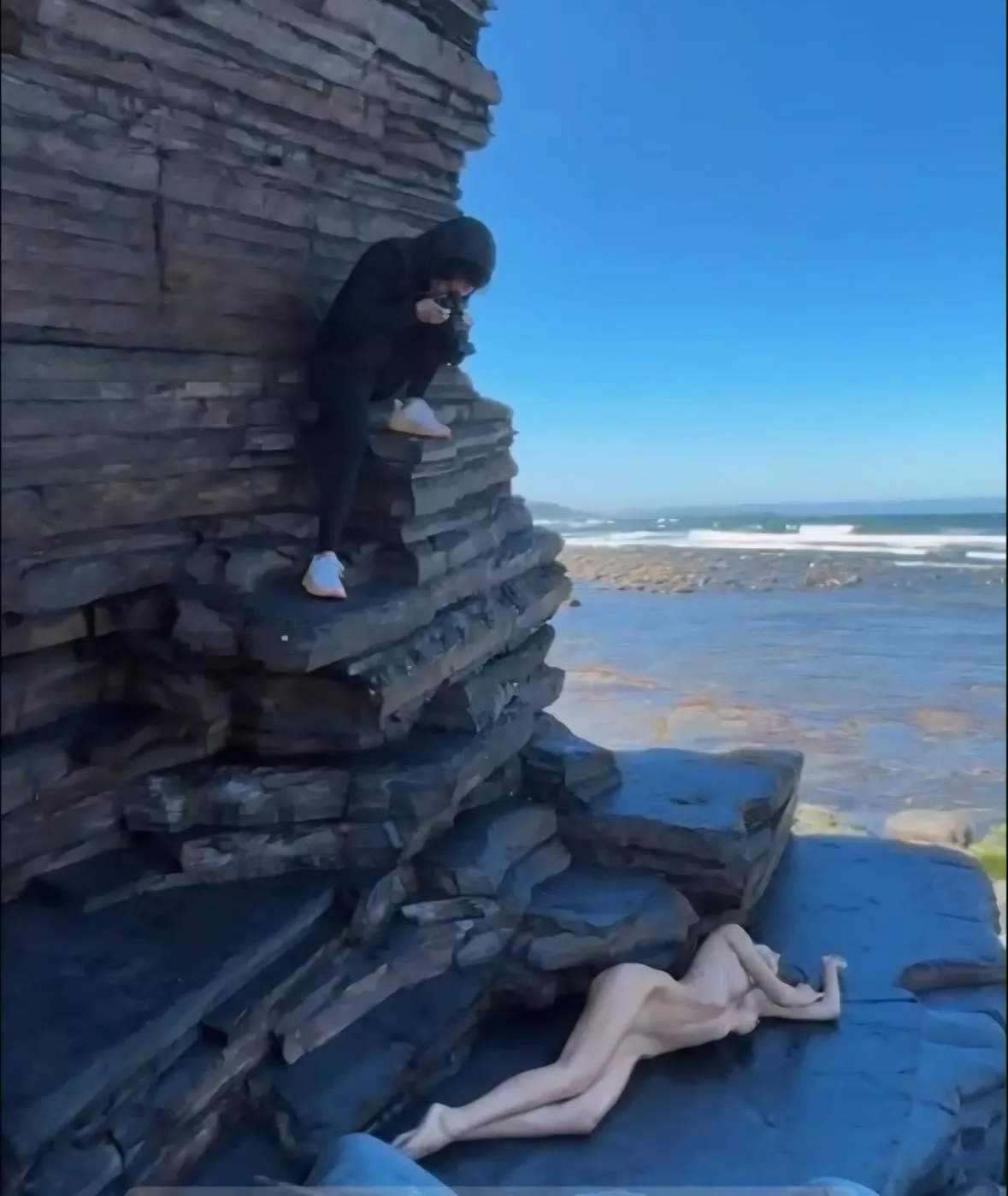 Ribcage on point during recent photoshoot