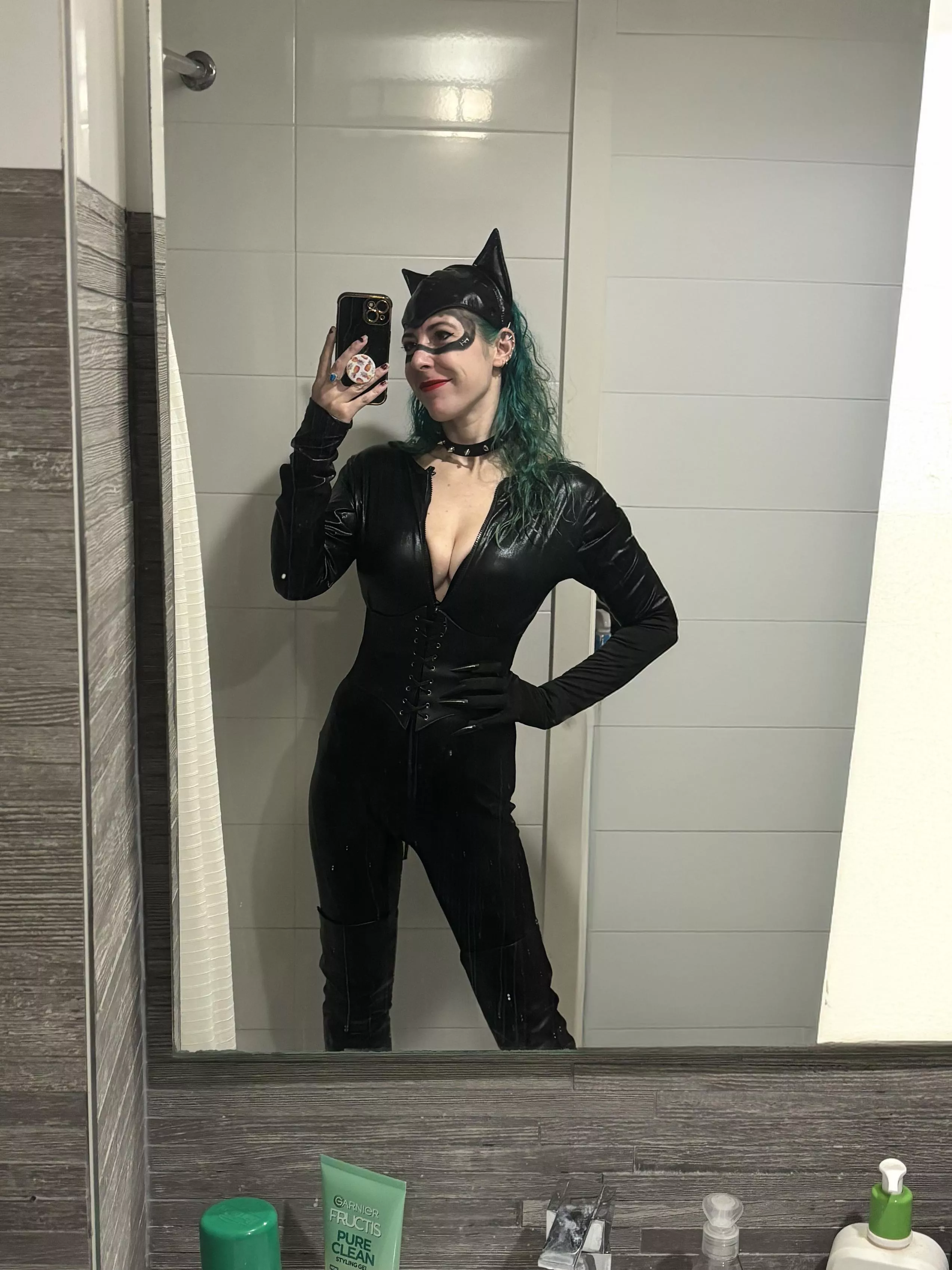 Sexy kitty selfie