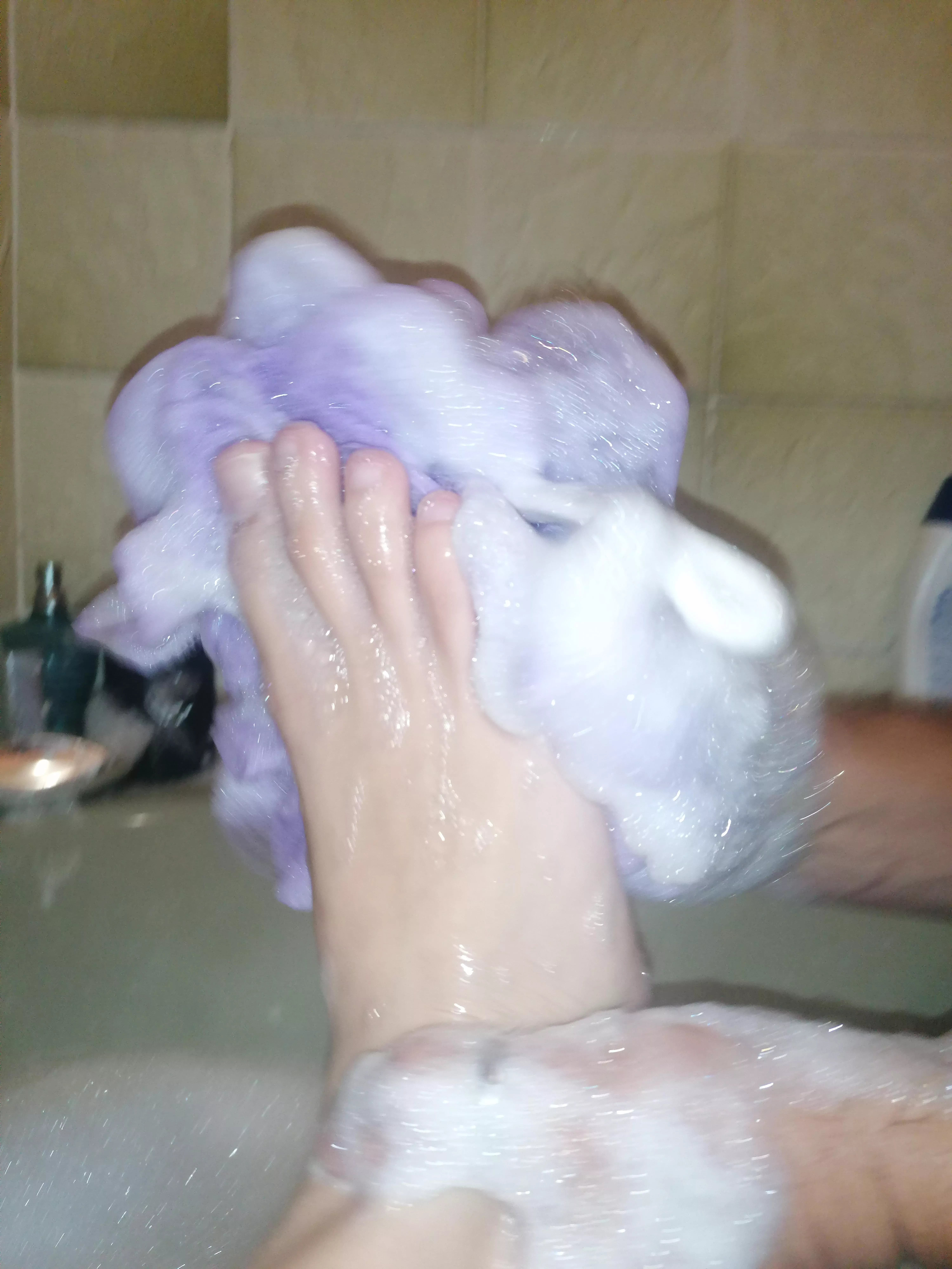 Soapy toes 