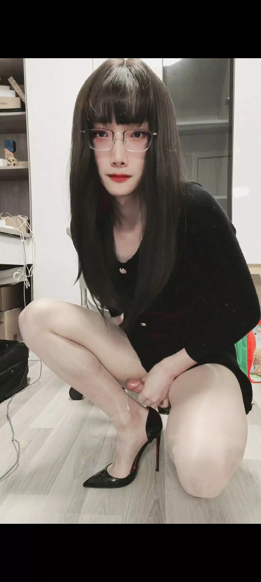 Spray pantyhose🥵🥵