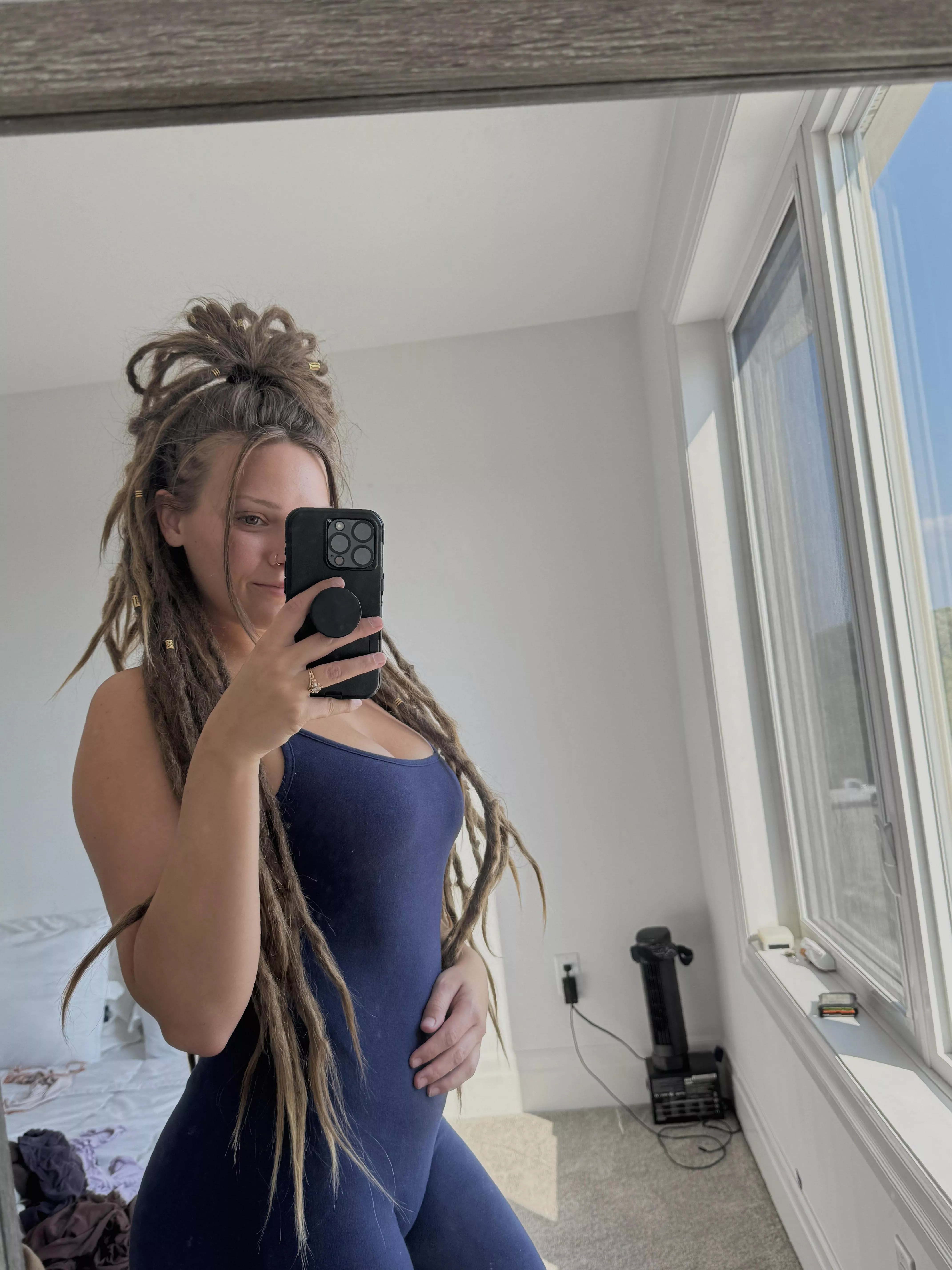 The perfect wife to have fun with