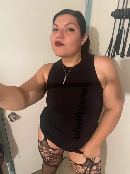 Thick arms, kinky thoughts 