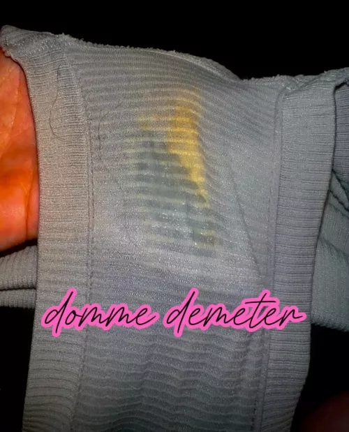 Weekdays are for working hard, and weekends are for playing even harder 💦