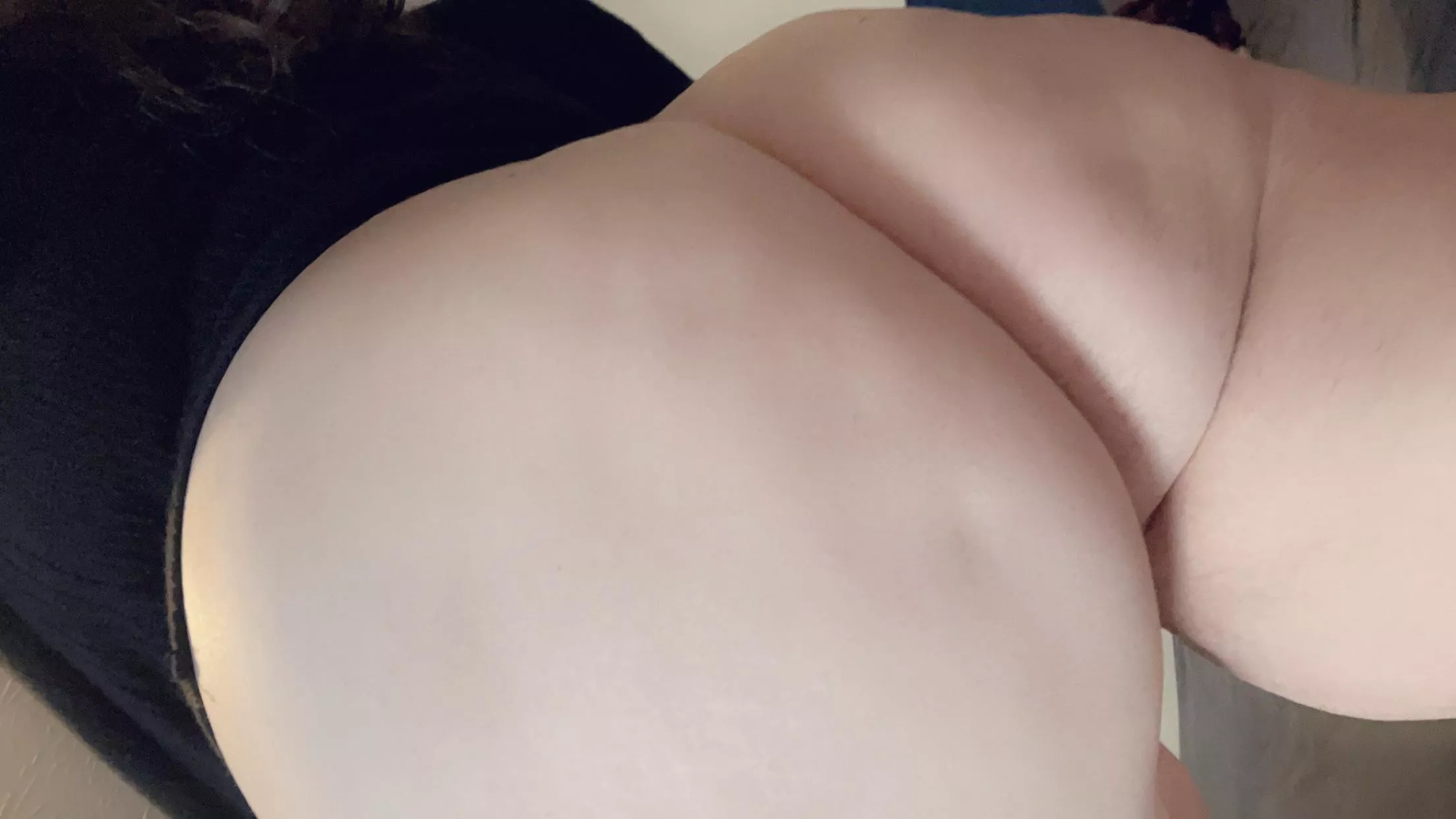 Wish you could spank me. 😈