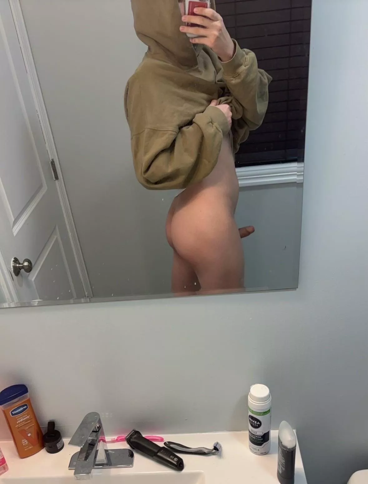 18 Need a good fucking lol