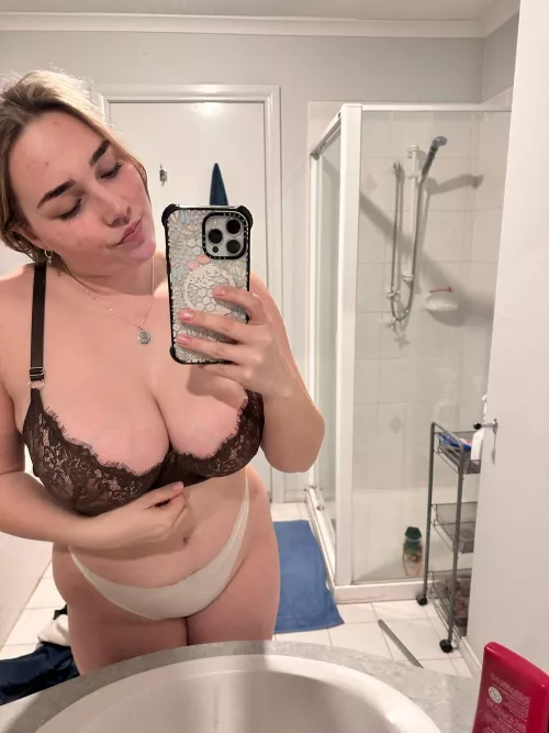 [19][DFW][F4MF] - Looking for a serious couple to join in their bedroom. lmk if interested!