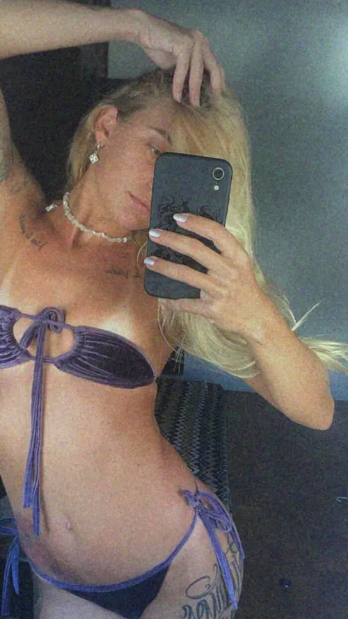 21F They might not be huge but I have other qualities to bring to the table