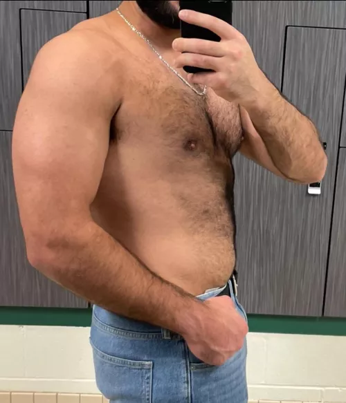 26 [M4F] #cleveland - looking for fwb or one time 