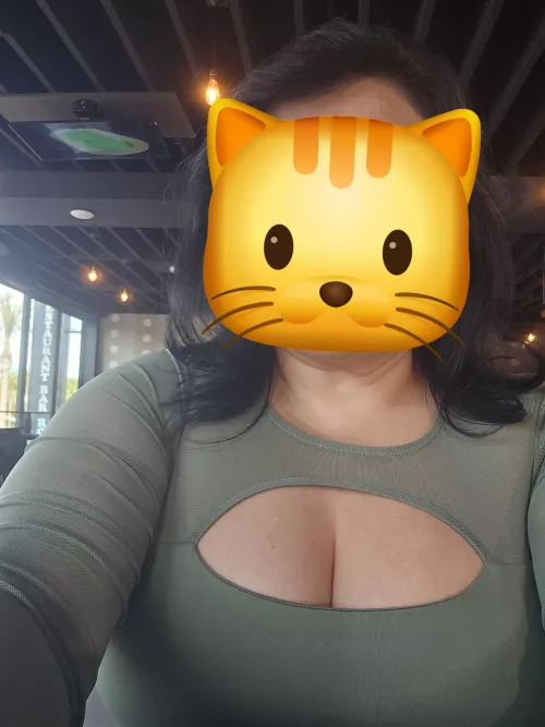 [48/46] [MF4MF/F] [SFV] Hey ya'll we're are new to the ls and still looking for our first experience. If you'll be responding plz do so with a pic and no single guys thank you. 