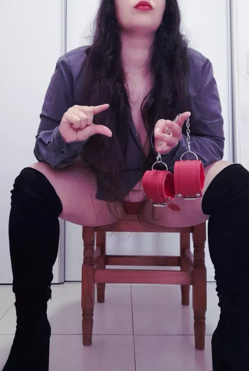 A chubby girl that will bring you to your knees slave.