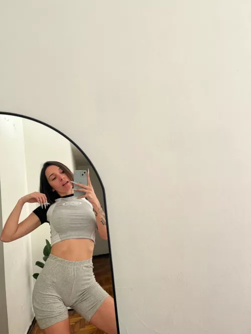 am i a gym thirst trap be honest