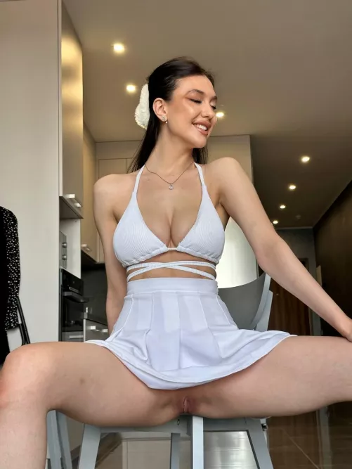 Be honestly, are you team licker or fucker?
