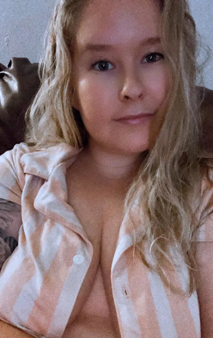 Can I take my bad mood out on you? (I’m only smirking bc I’m thinking of all the evil things I’m going to do to you) 