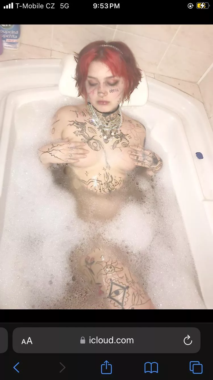 cum to my tattooed body