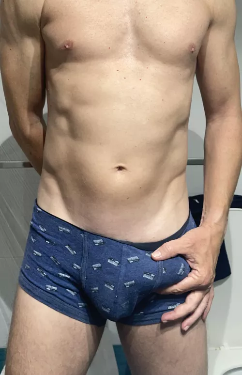 Daddy has a bulge (44)