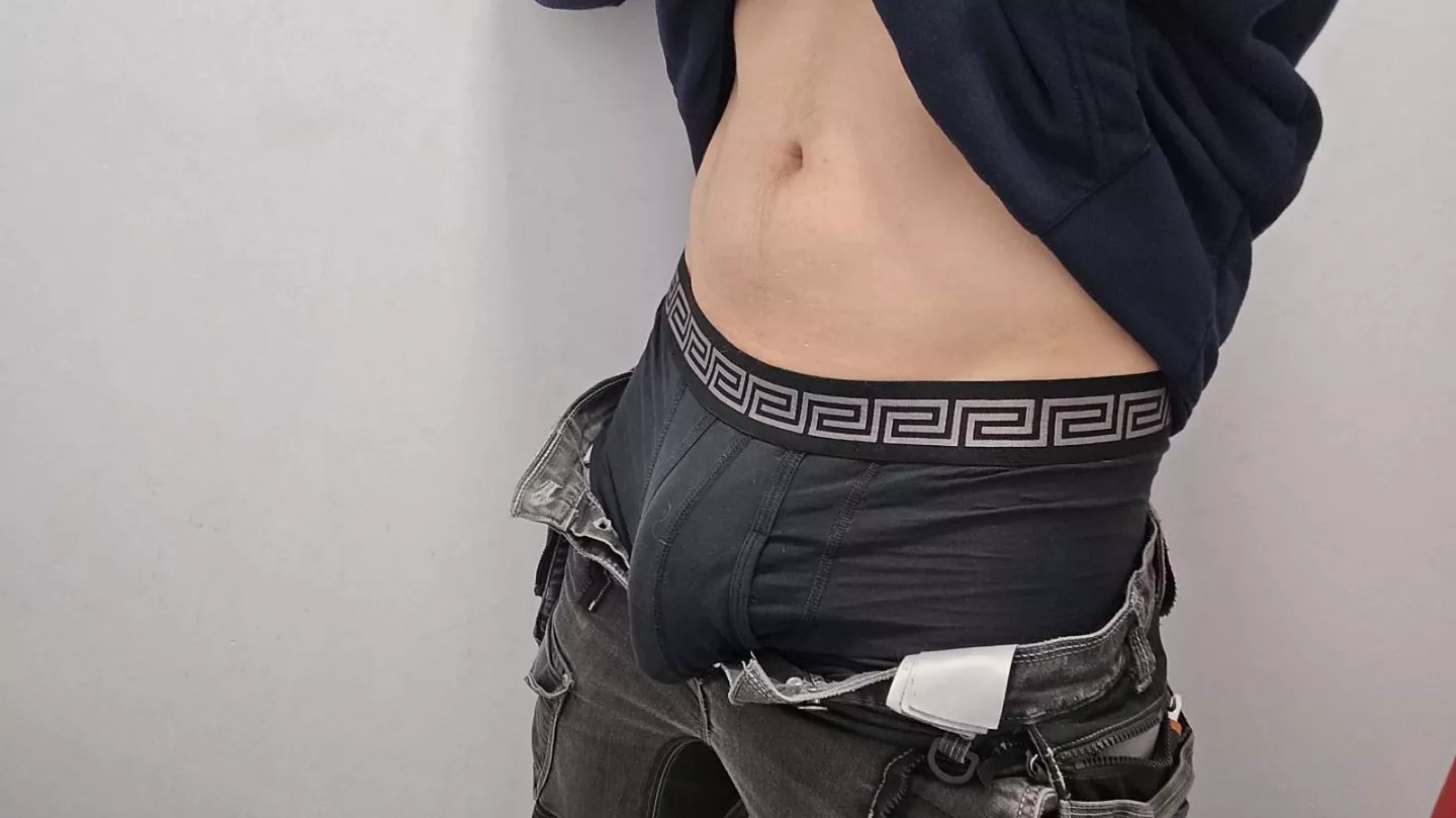 Heavy bulges are popular right?