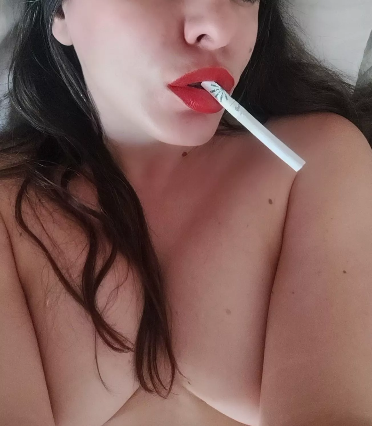 hi guys ! Who is available for me?