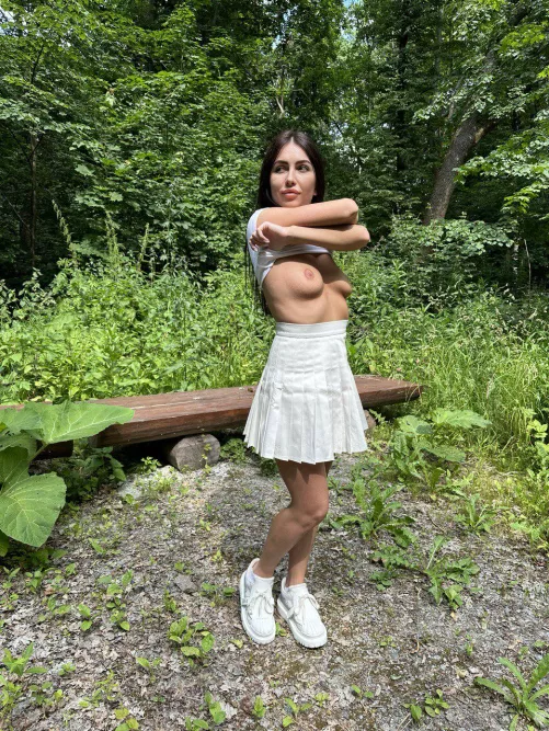 I decided to show my boobs in the park, and people were surprised 