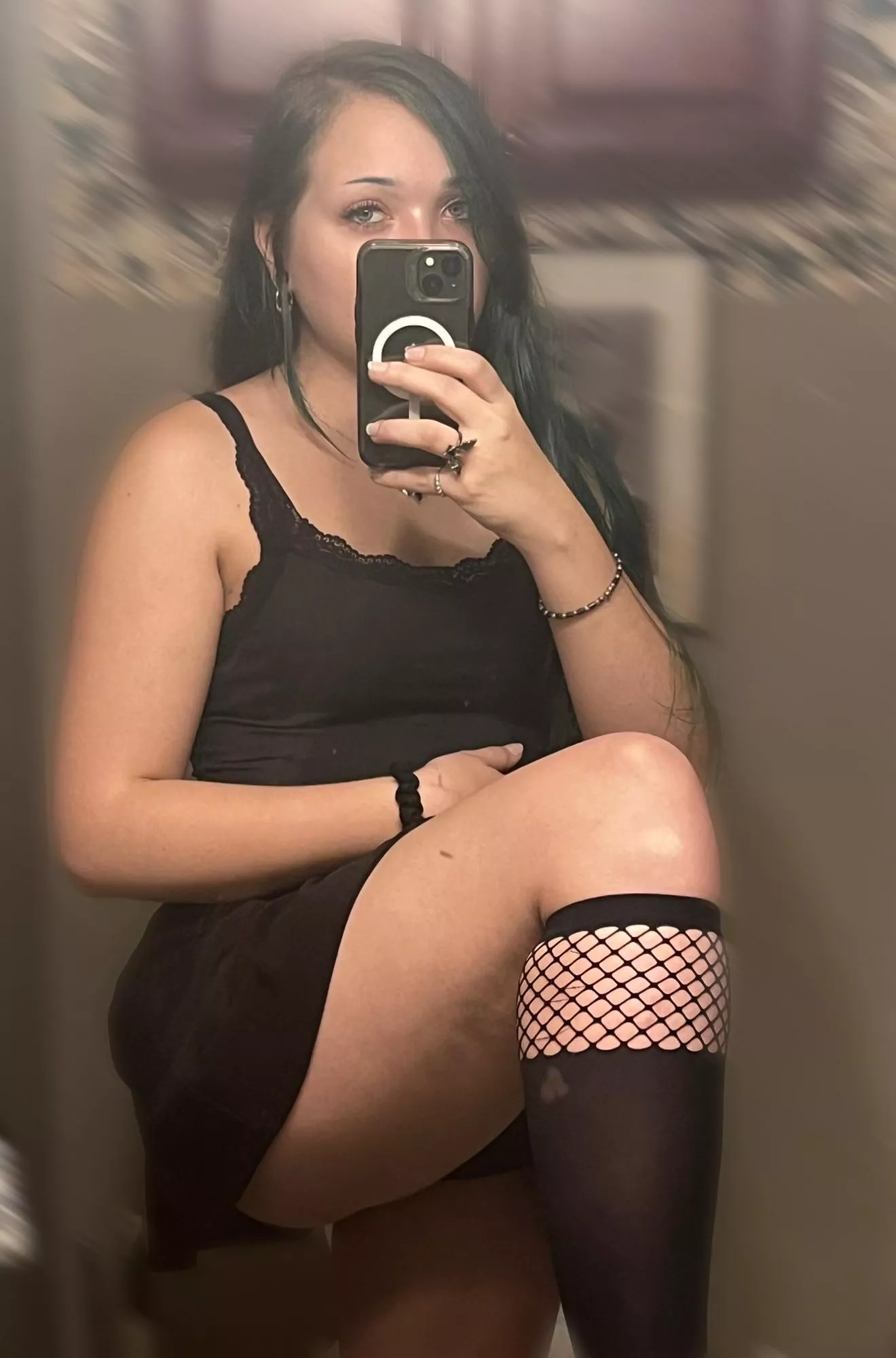 I looked so hot at the party yesterday and everyone couldn’t stop giving me compliments and free drinks