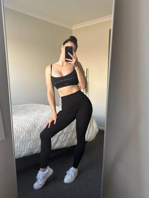 Legs and booty sesh today