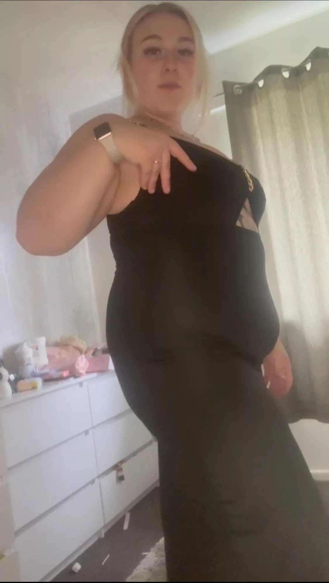 Looking for a feeder to help me hit 300 pounds!! 🐷🐷