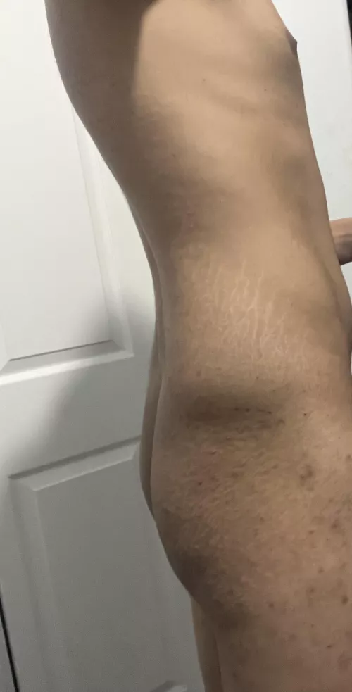 Looking for Top right now in surrey