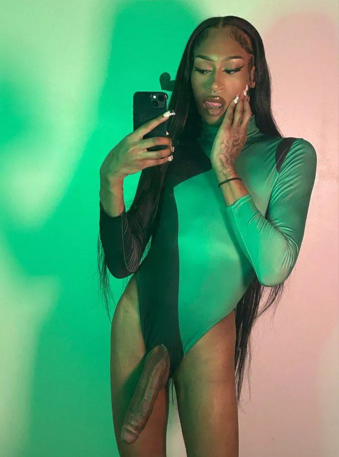 Most wanted BBC Queen 👑