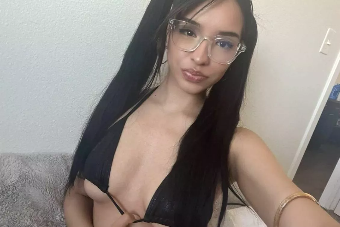 Nerd but naughty at the same time 