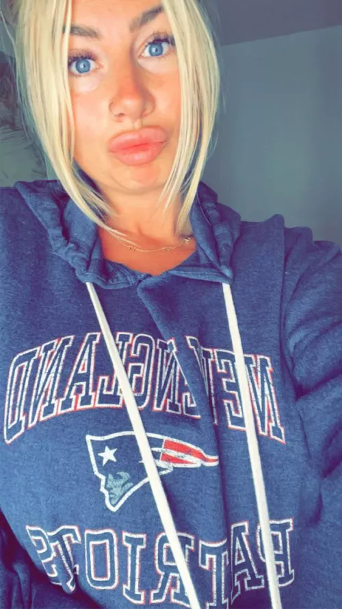 NFL Sundays are baccckkkk