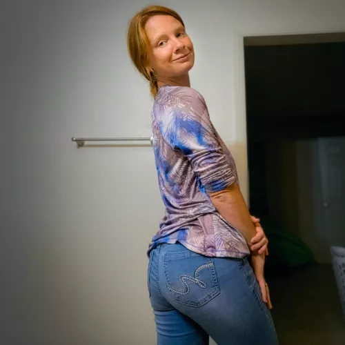 on today's specials menu we have a freckled redhead👩🏻‍🦰