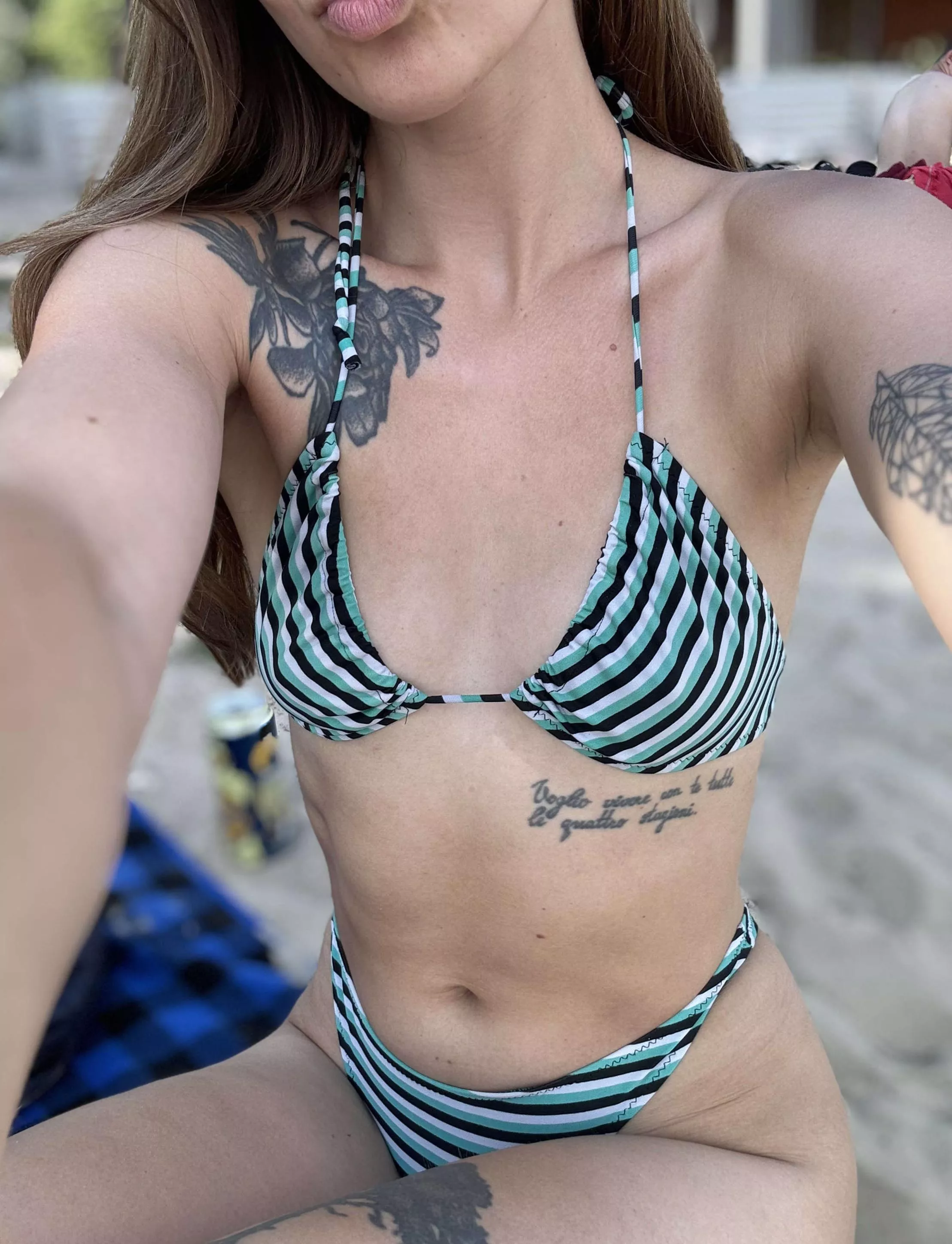 Separate swimsuits are much sexier than one-piece swimsuits