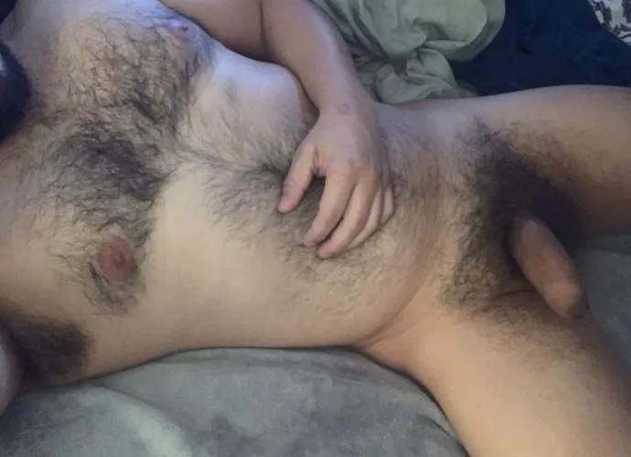 Wanna suck daddy’s dick? 
