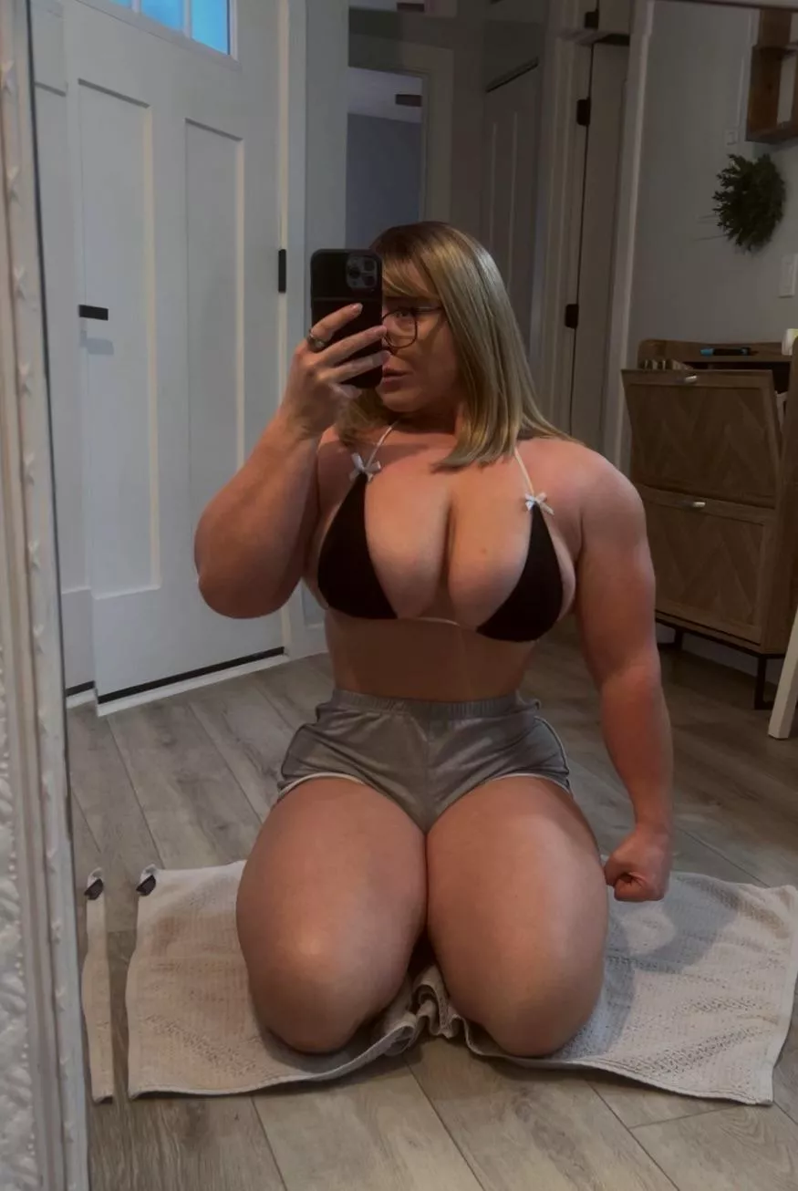 Want to hang out later 