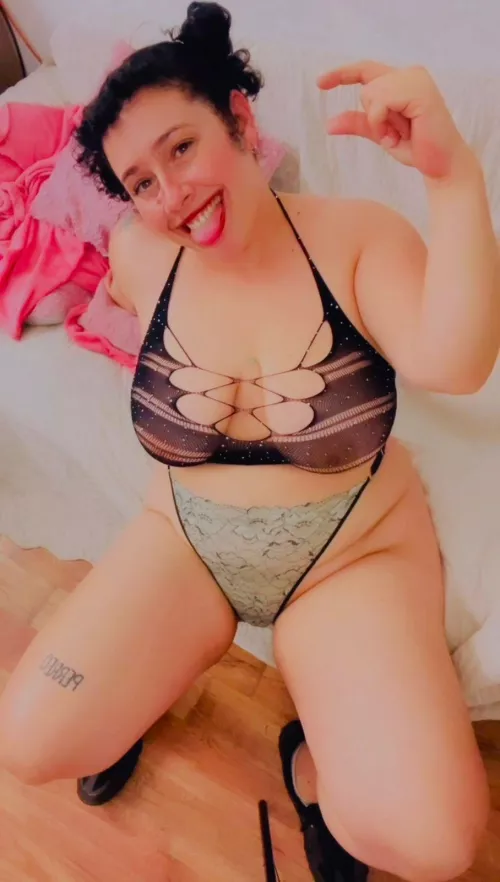 Any volunteers to be fucked like a toy?