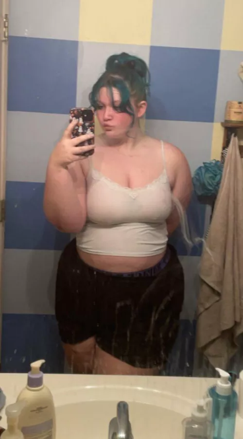 Big girls do it better; Submit to this curvy goddess