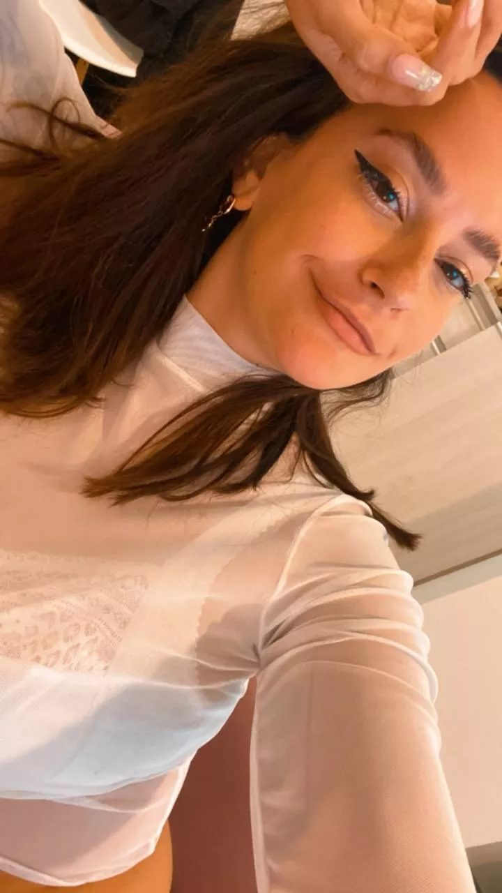 Come fill me with kisses 