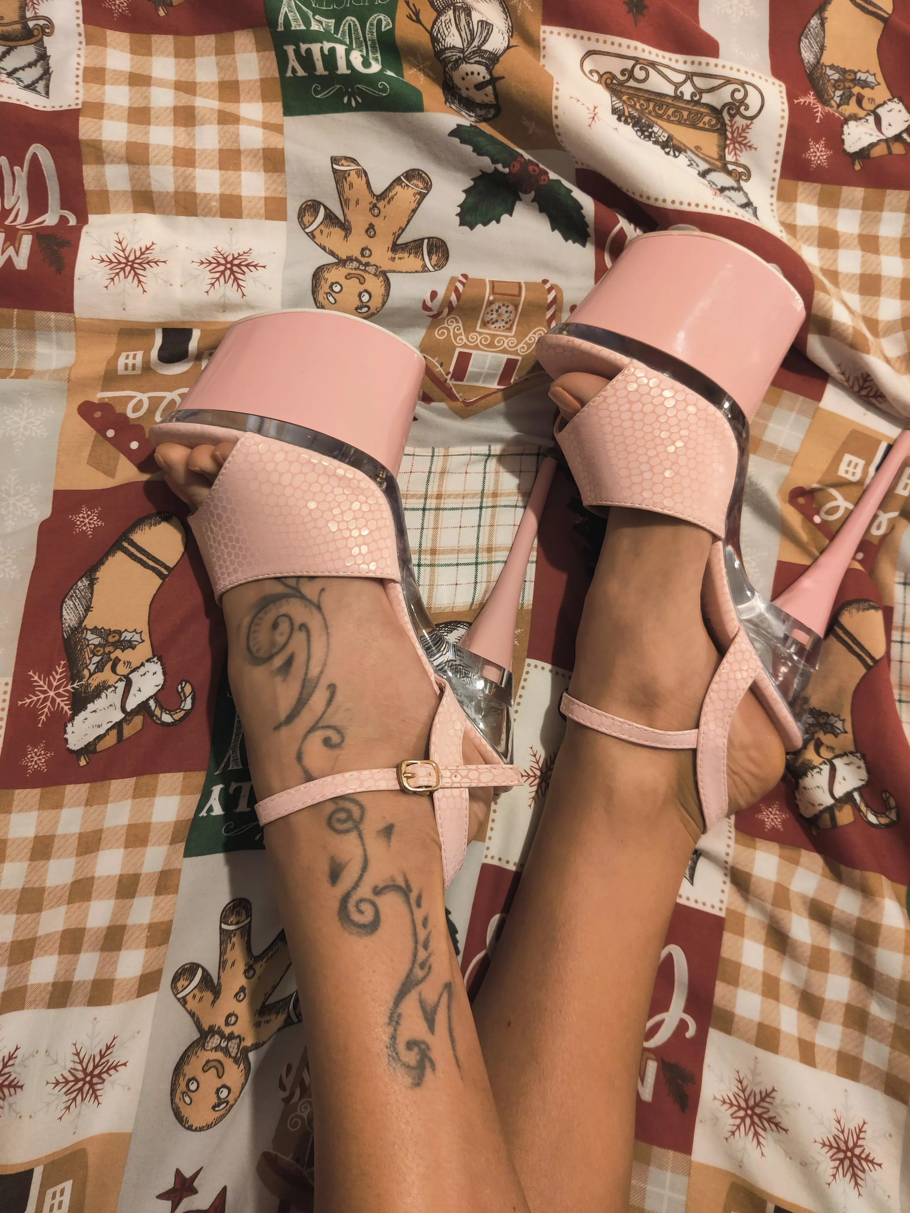 Do you like my strappys?