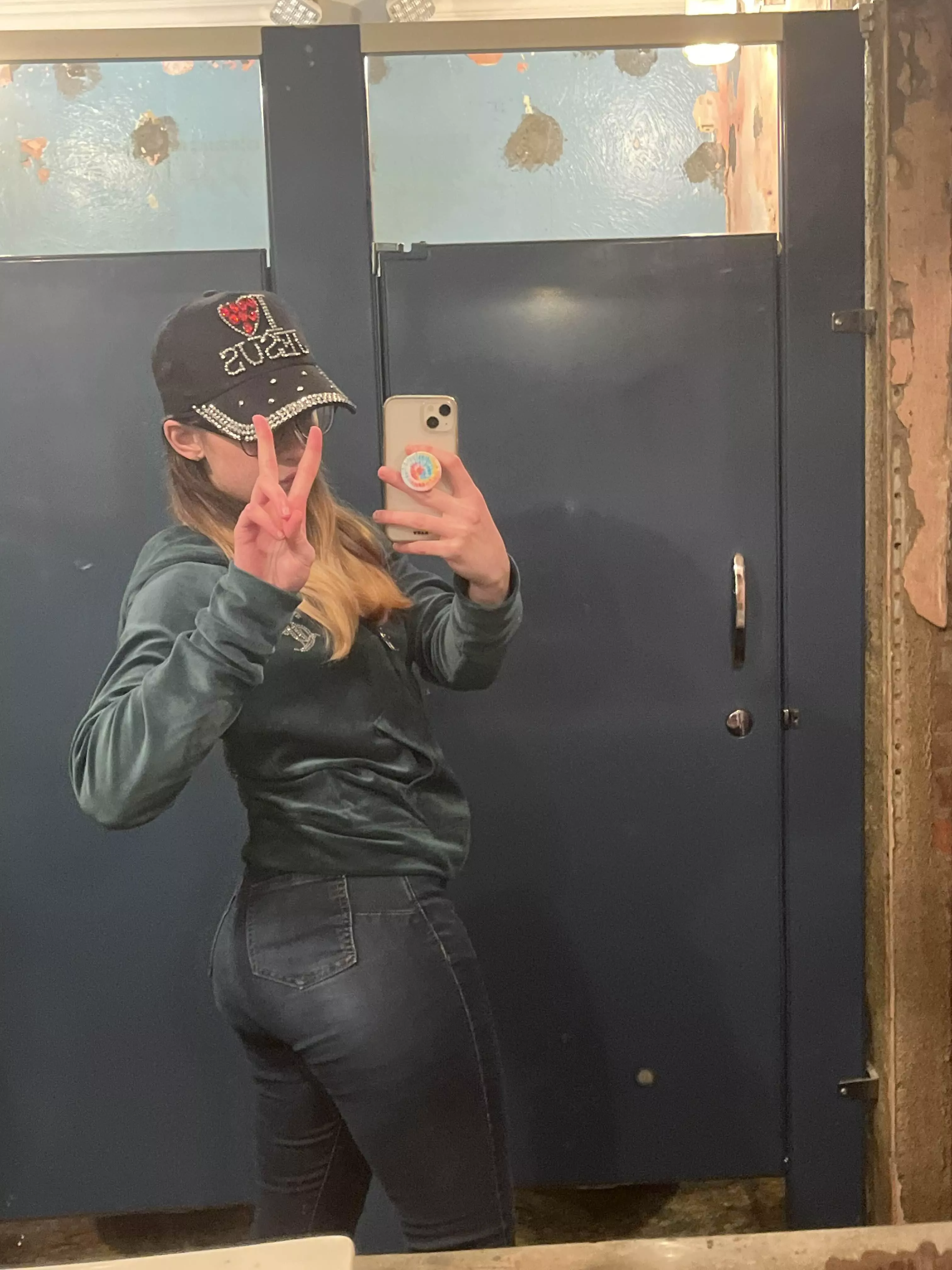 F23 <3 is this cute??