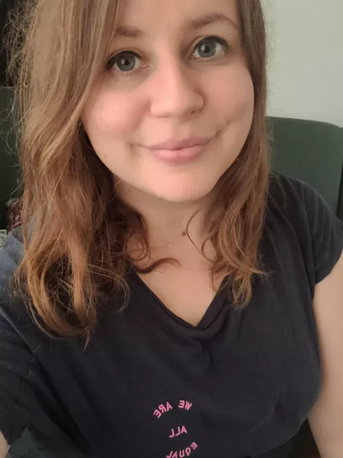 Here to remind you it's 🐸day