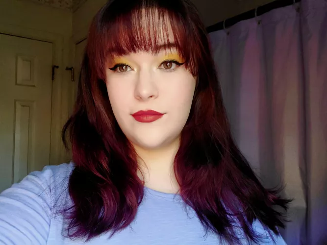 Here's me (a sfw selfie)