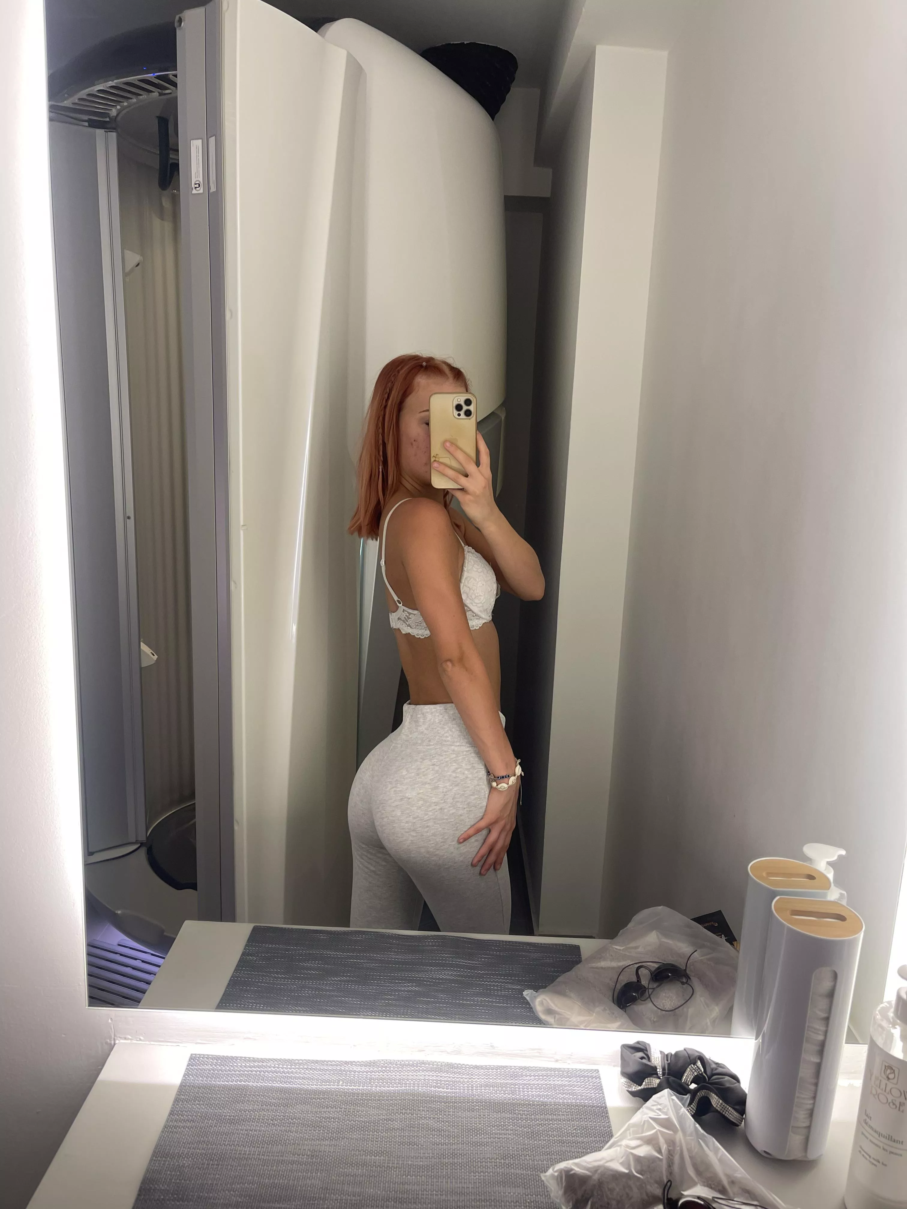 Huomen on perjantaiii😍