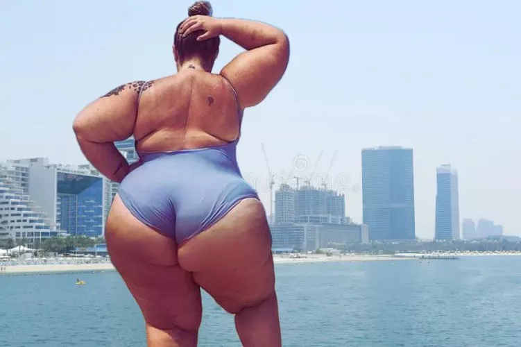 I could use a vacation to a tiny beach!! 