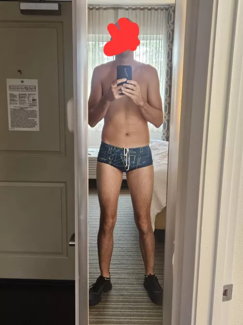 I feel like I look good in this one