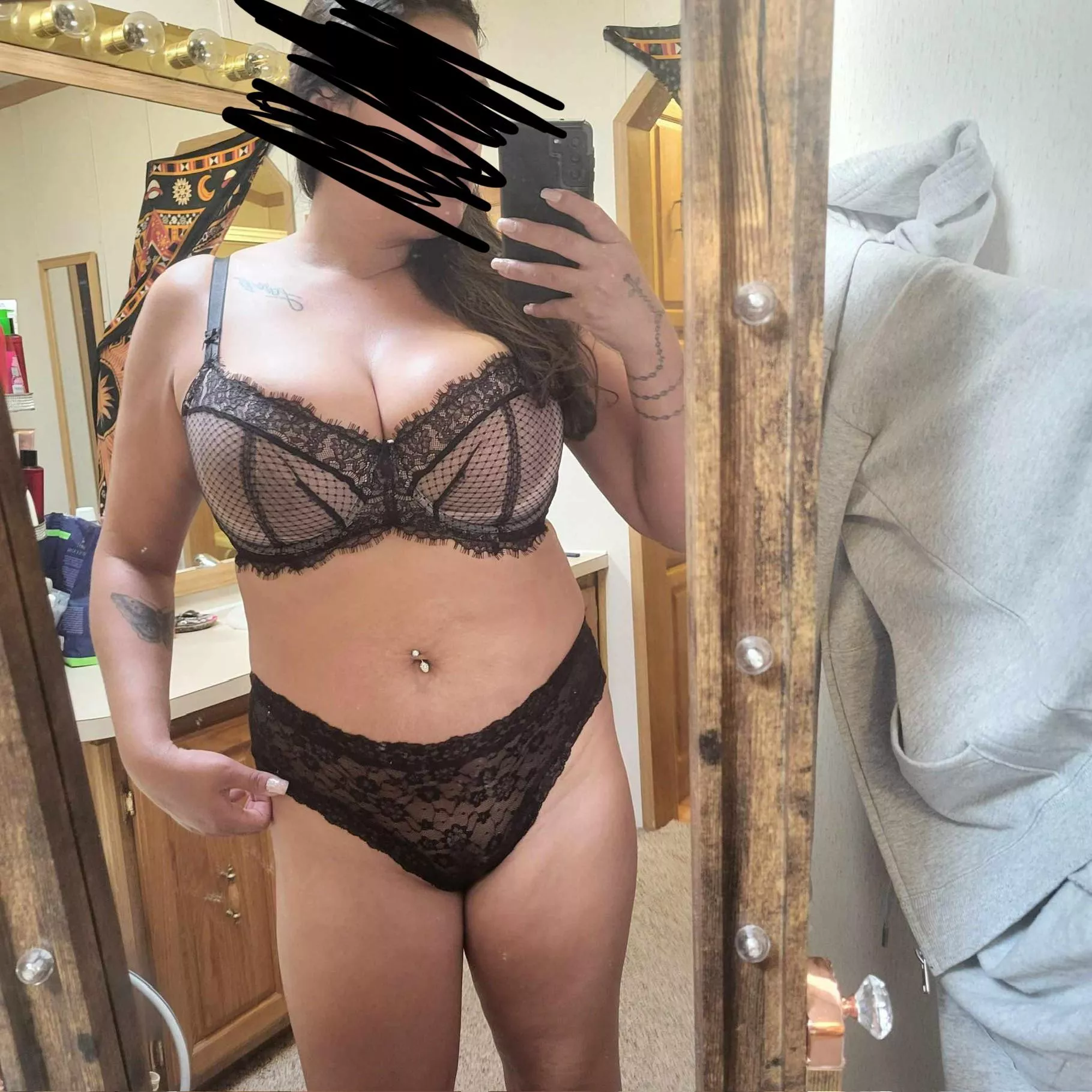 I want to be raped in front of men and have them all join in and use me! 