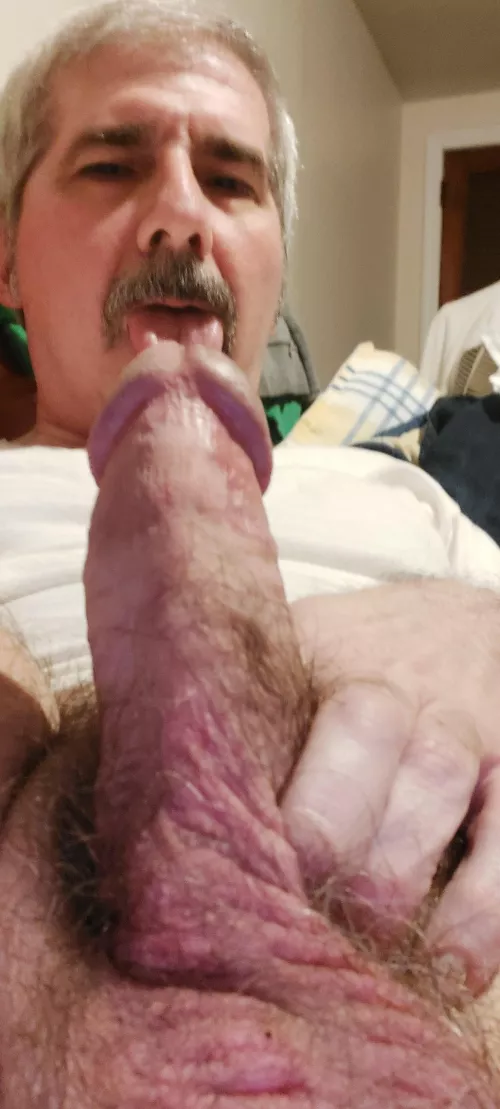 I'm a slut for my own cock 