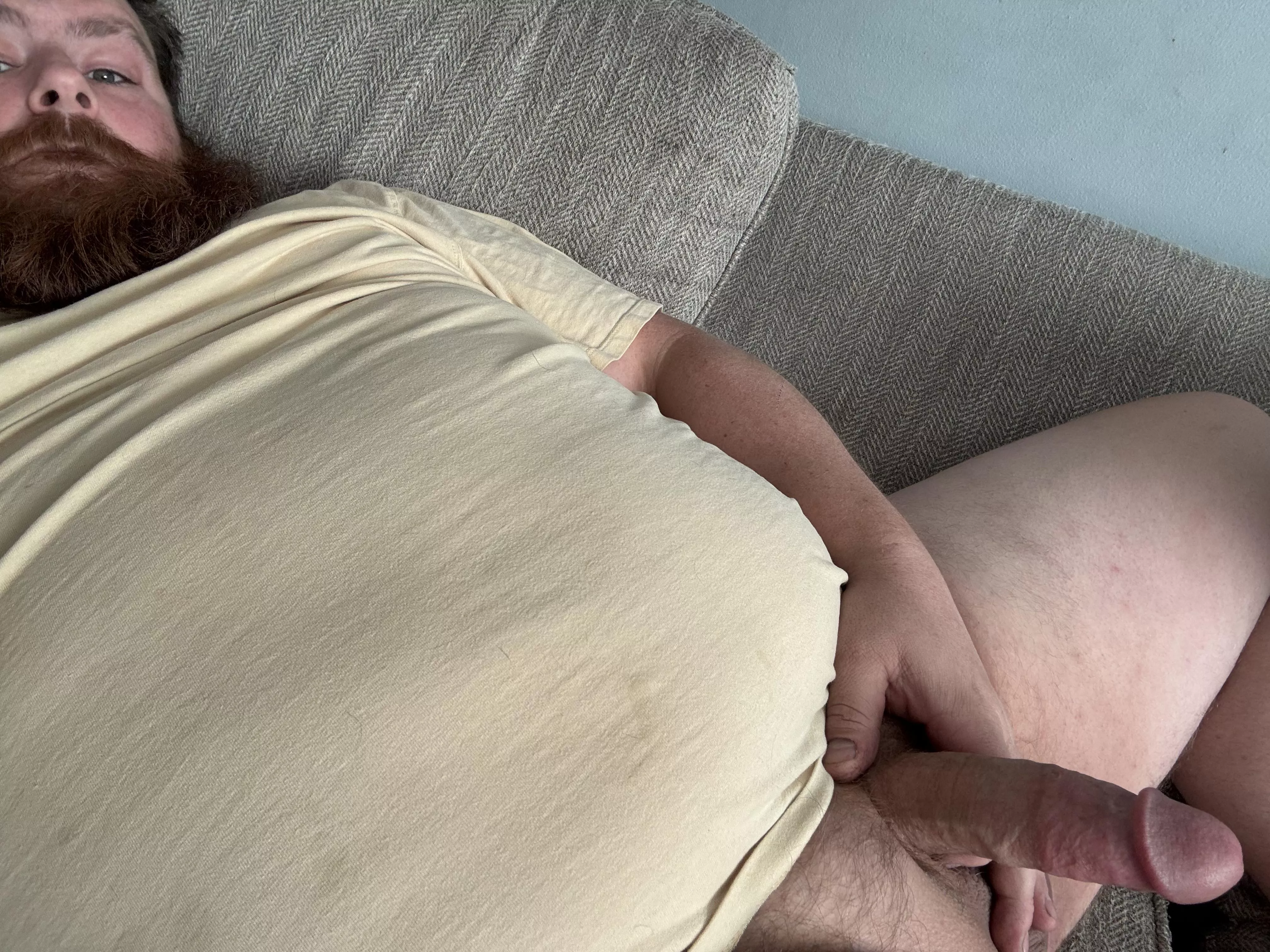 I’m bored cum over and keep me company 