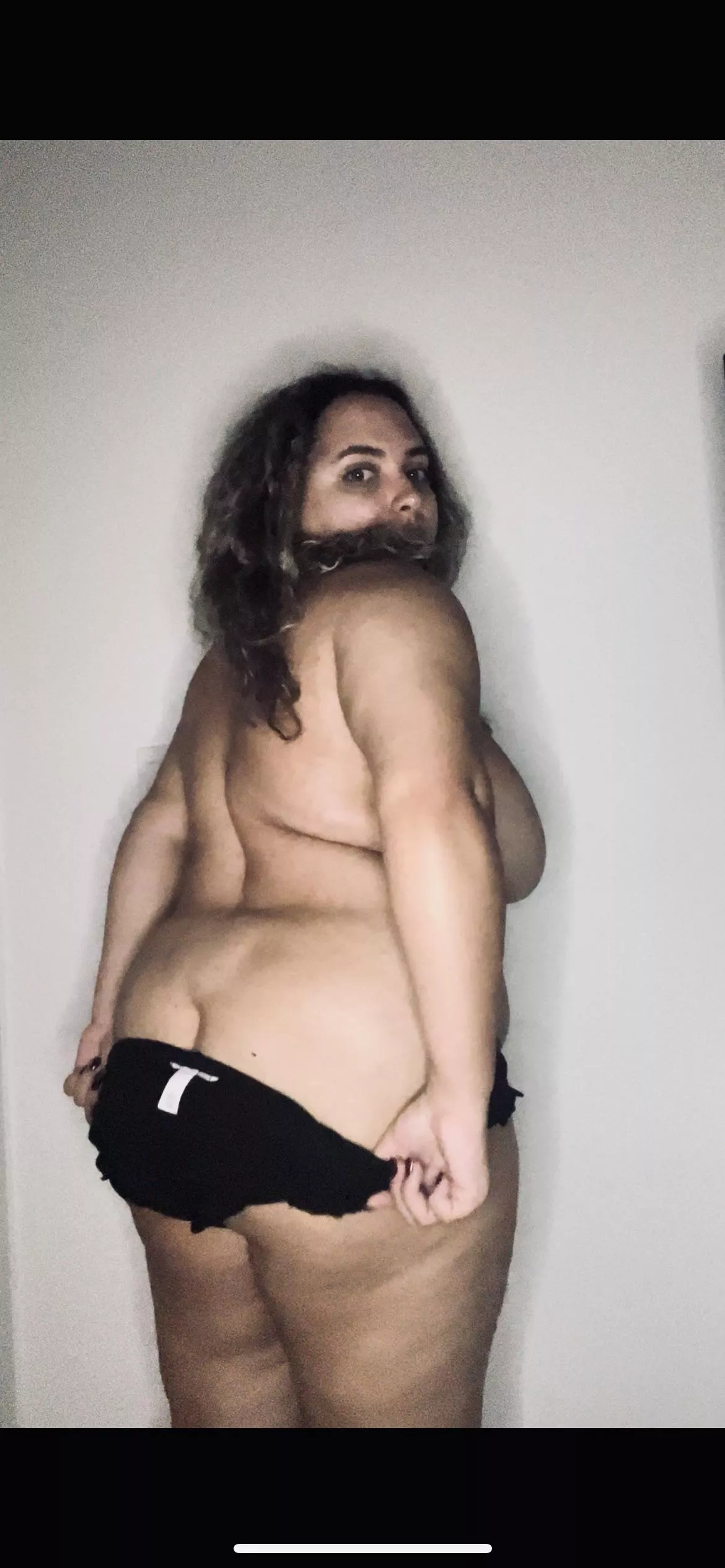 I’m waiting for you to punish me 😘